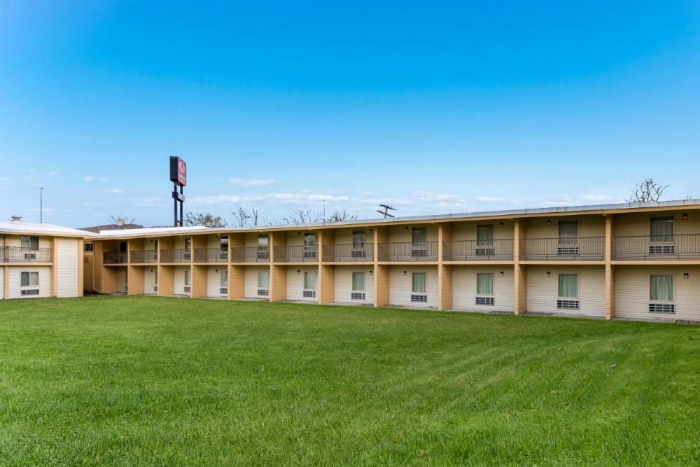 Econo Lodge Inn & Suites Binghamton